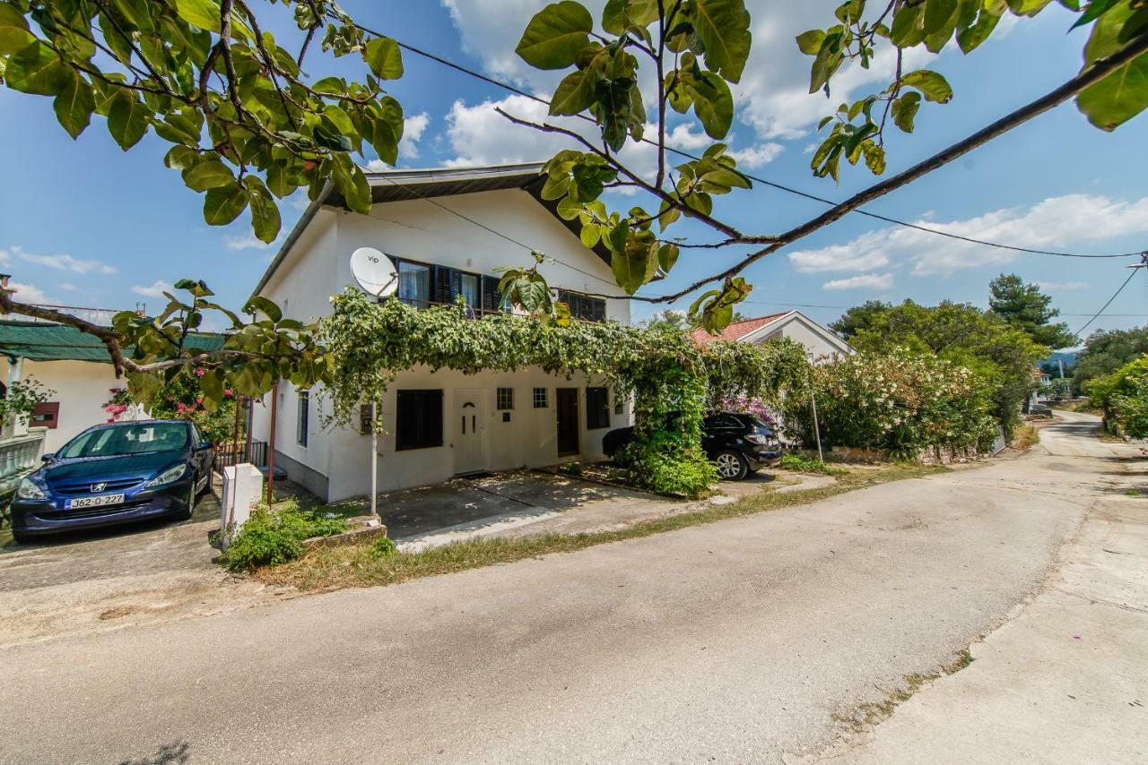 Guesthouse Klara Duba Stonska Exteriör bild
